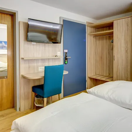 Matterhorn - Wellness & Dining - At Zermatt Shuttle Station 3*