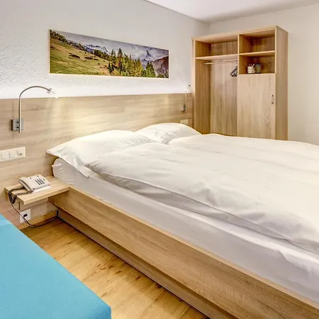 Matterhorn - Wellness & Dining - At Zermatt Shuttle Station فندق 3*