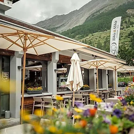Hotel Matterhorn - Wellness & Dining - At Zermatt Shuttle Station 3*