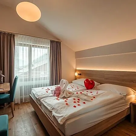 Matterhorn - Wellness & Dining - At Zermatt Shuttle Station