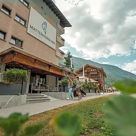 Hotel Matterhorn - Wellness & Dining - At Zermatt Shuttle Station