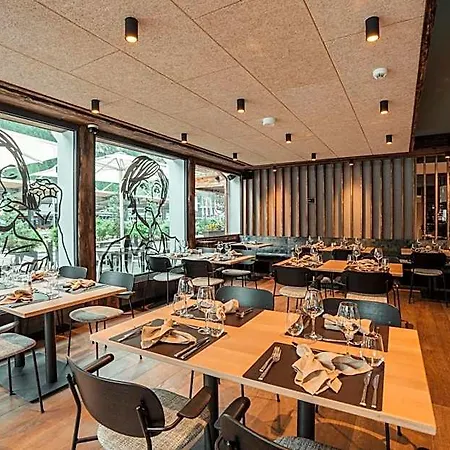 Hotel Matterhorn - Wellness & Dining - At Zermatt Shuttle Station Täsch