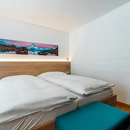 Matterhorn - Wellness & Dining - At Zermatt Shuttle Station