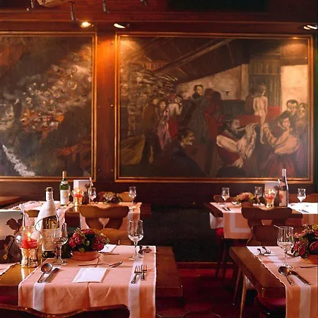 Matterhorn - Wellness & Dining - At Zermatt Shuttle Station 3*