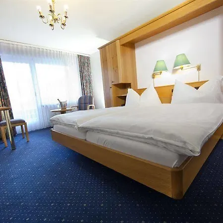 Matterhorn - Wellness & Dining - At Zermatt Shuttle Station