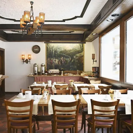 Matterhorn - Wellness & Dining - At Zermatt Shuttle Station 3*