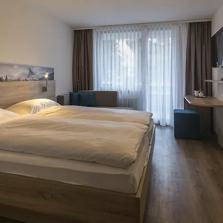 Matterhorn - Wellness & Dining - At Zermatt Shuttle Station