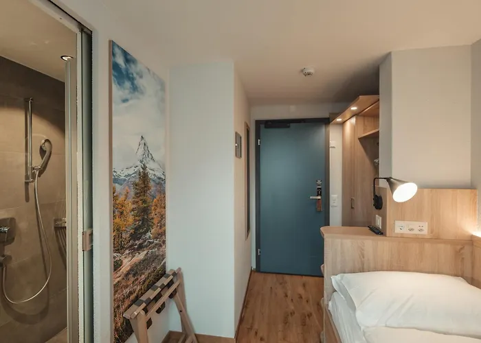 Matterhorn Hotell 3*