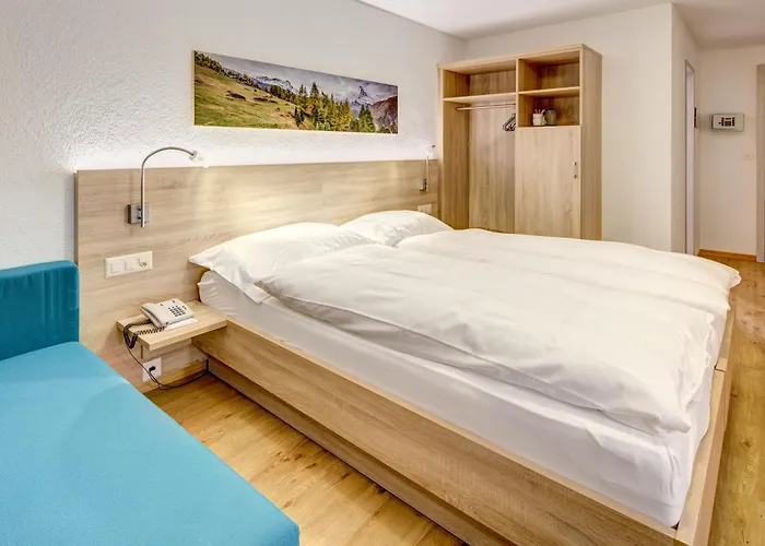 Matterhorn Hotel 3*